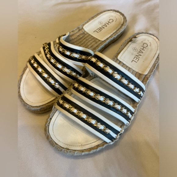 Chanel Gold Chain Espadrille Sandals | Black White Leather | Size 39 - Picture 2 of 10